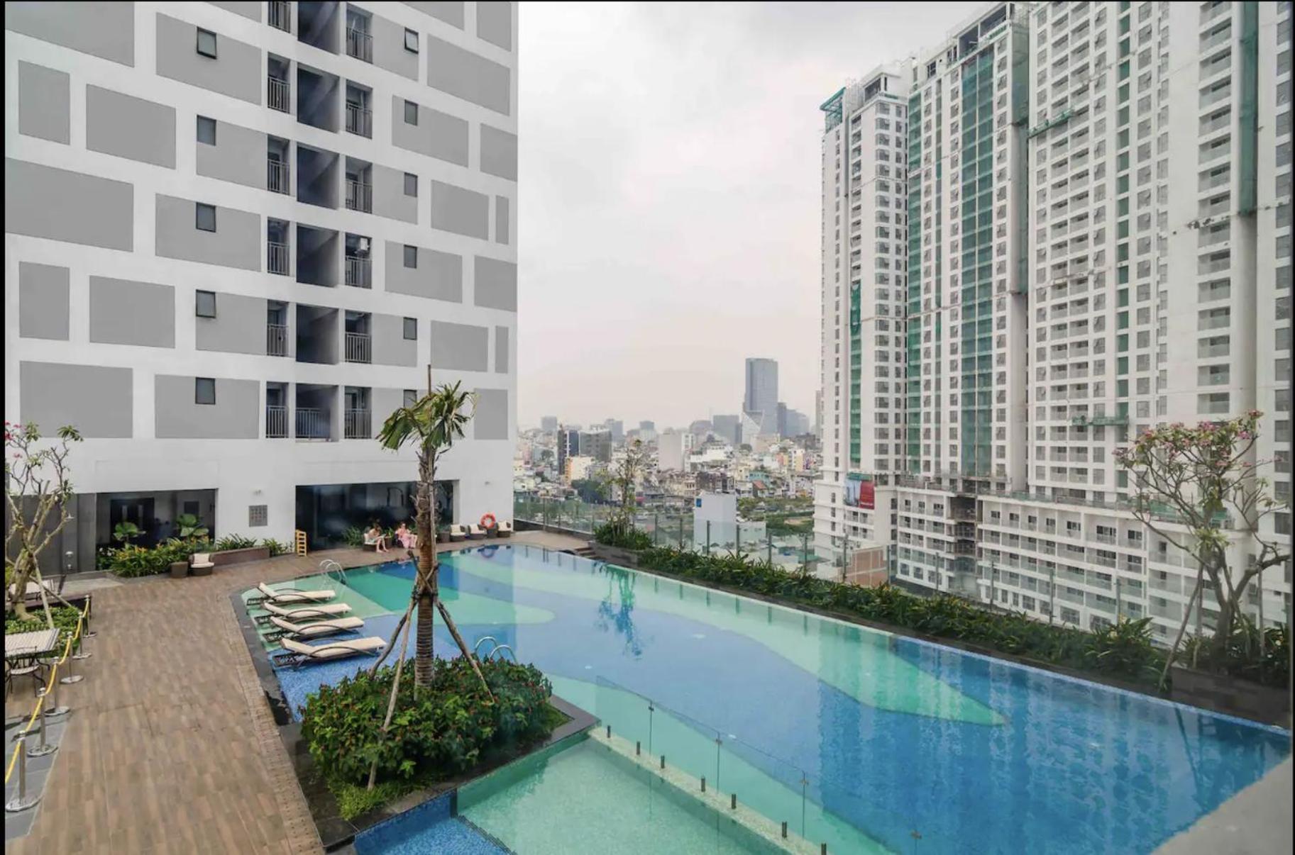 Genius Apartment River Gate Free Pool Ho Chi Minh City Exterior photo