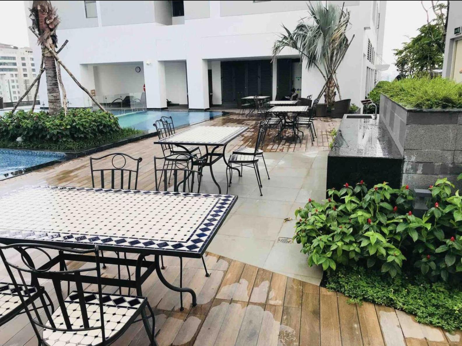 Genius Apartment River Gate Center Ho Chi Minh City Exterior photo