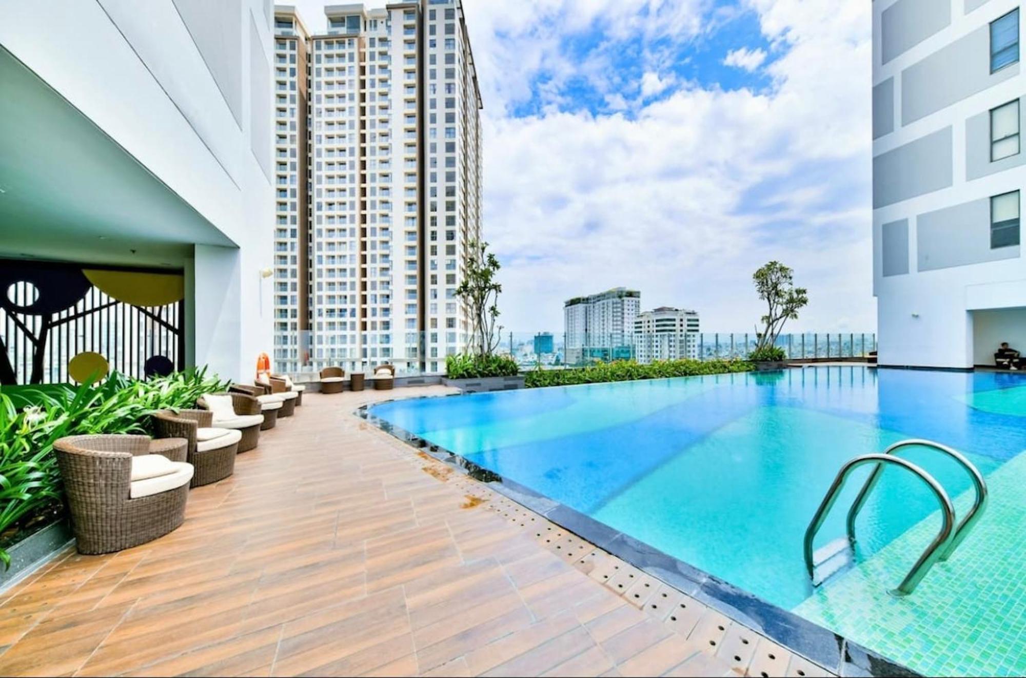 Genius Apartment River Gate Free Pool Ho Chi Minh City Exterior photo